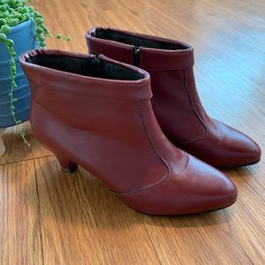 Cranberry Red Leather Heeled Booties Size 6 Boots